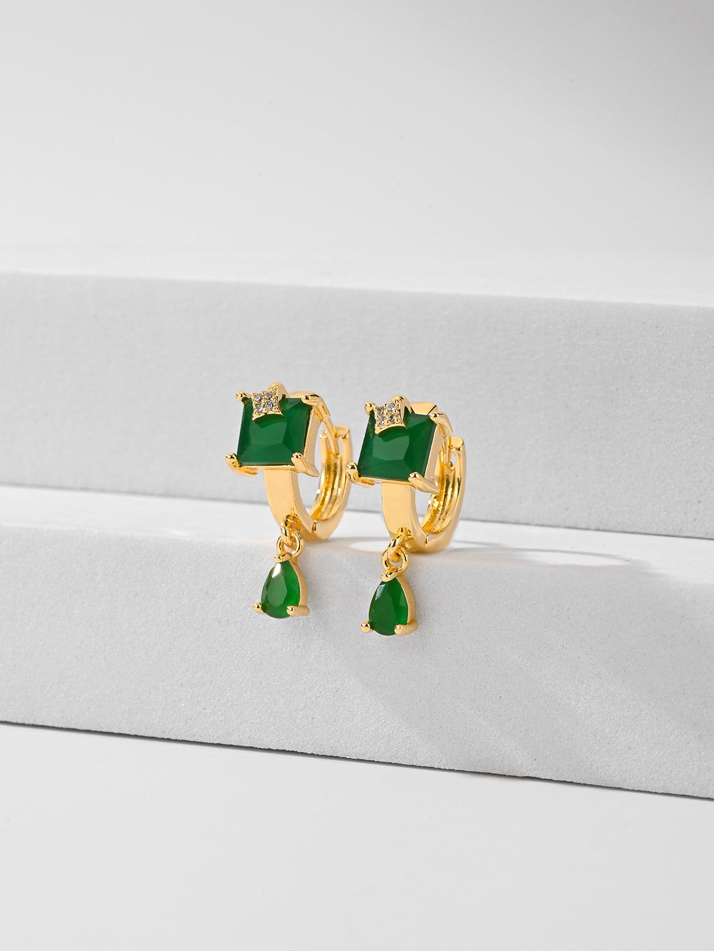 Green zircon huggie drop earrings in gold tone