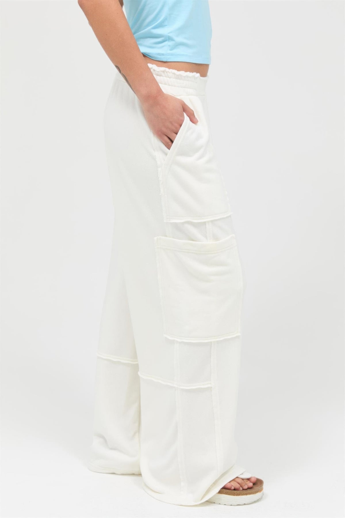 Cream mineral wash wide-leg cargo pants, pocket detail