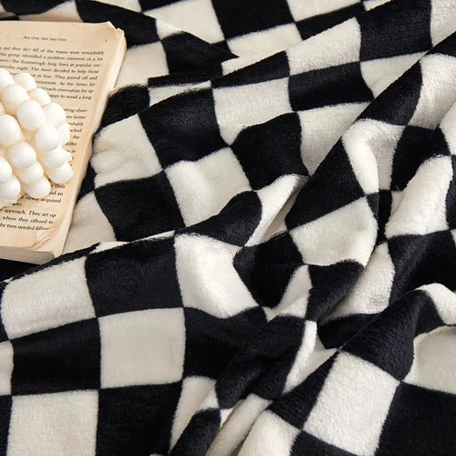 Checkerboard Throw Blanket | Black and White | 28x39 to 59x79 in