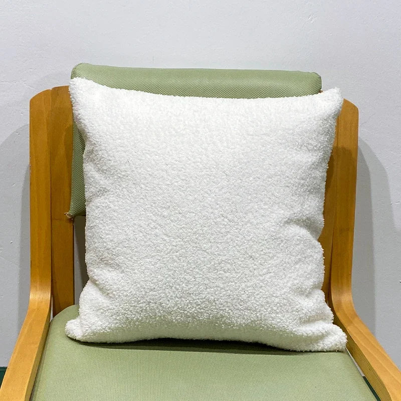White faux fur pillow cover, 18 x 18 in (supplier photo)