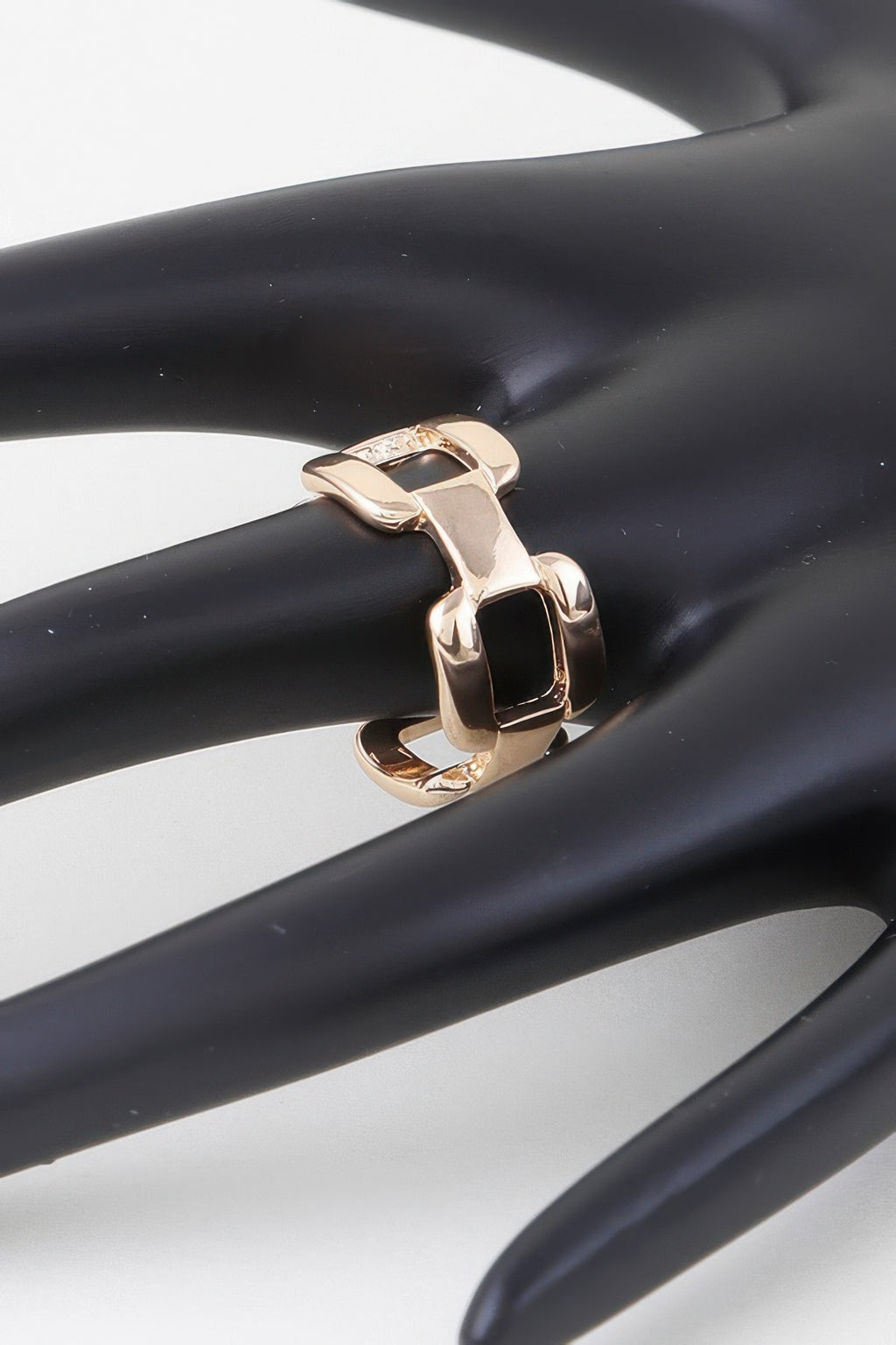 Chain Link Statement Ring in Gold